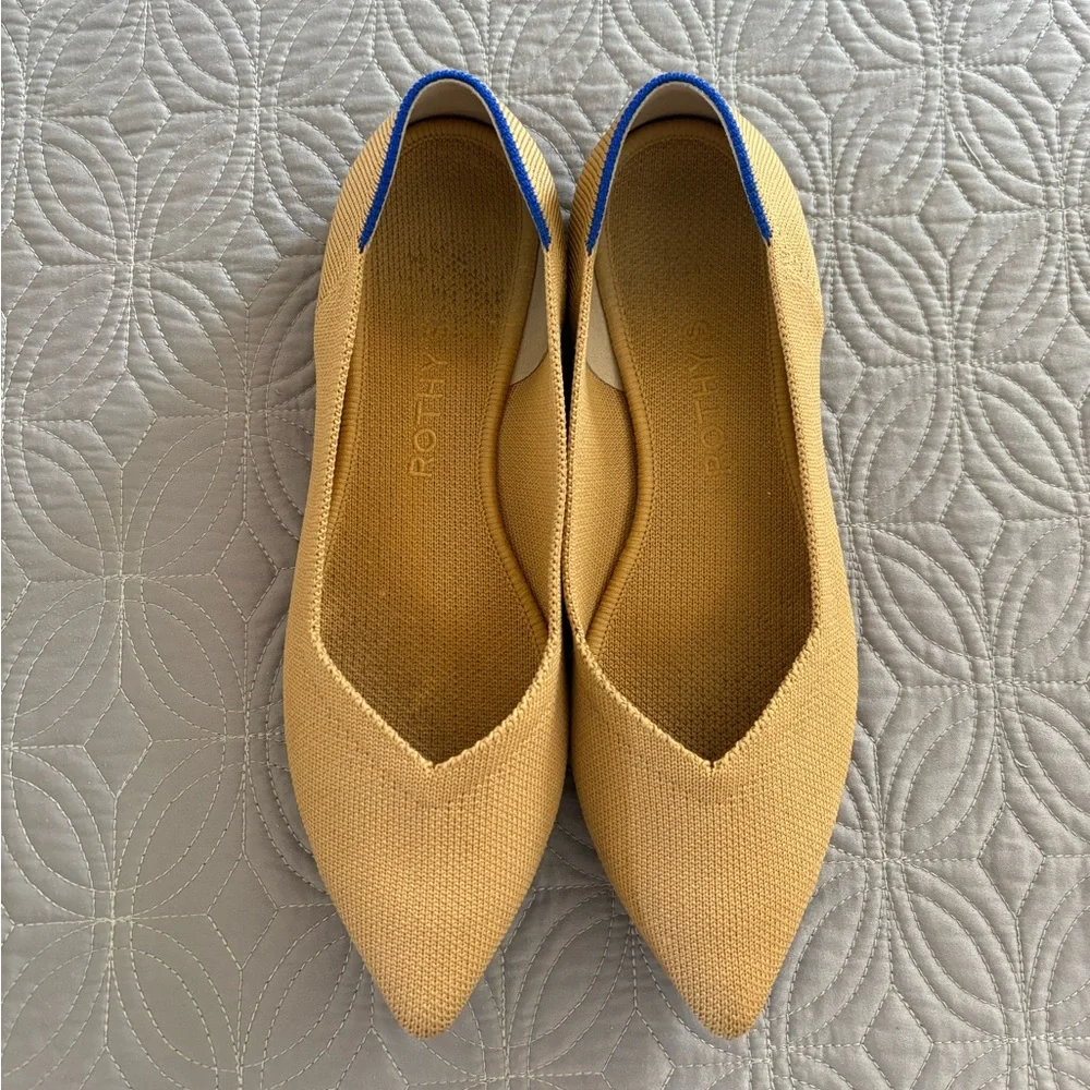 Rothy’s The Point flat - Picture 2 of 4